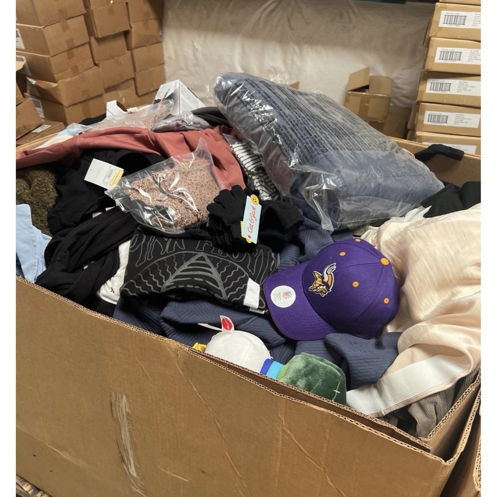 Target Clothing Lot 100 Piece Reseller Wholesale Bundle NWT Mixed Sizes